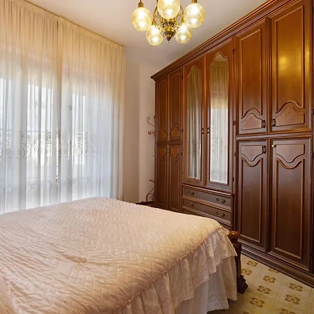 Casa Delle Ortensie * 维亚雷焦